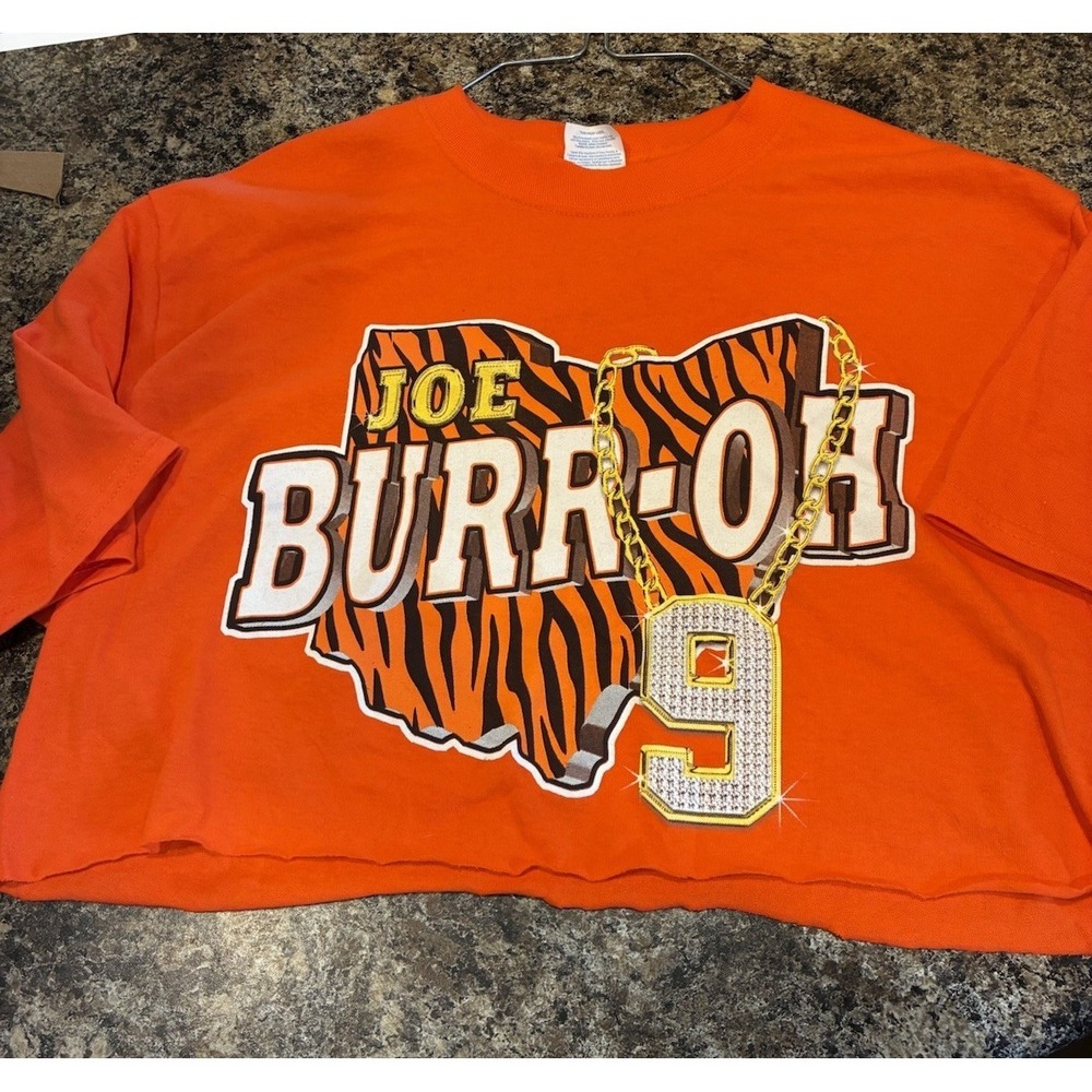 JOE BURROW CINCINNATI BENGALS WOMANS ORANGE M CUT OFF T-SHIRT CROP TOP MEDIUM